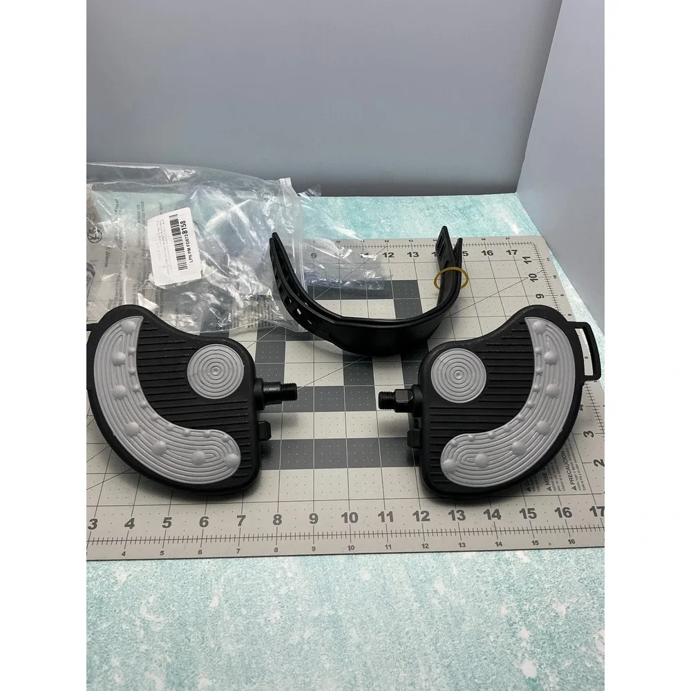 YBEKI Pro Grade‎ Exercise Bike Pedals with Adjustable Straps Set